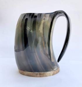 Taza para beber de cerveza de cuerno de buey Natural respetuosa con el medio ambiente Vikingo, taza de cuerno de búfalo de estilo Animal pulido, artesanías naturales hechas a mano - Product Image 1