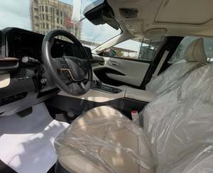 TO-YO-TAA CROWN HYBRID 2023 PROPRE ET NEUF - Product Image 5