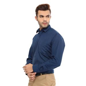 Camisa Azul Oscuro Entallada para Hombre, para Uso Casual, Semi Formal y de Oficina, Disponible a Precio de Mayoreo desde India - Product Image 1