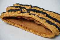 Sac en paille de raphia rayé à franges, rectangulaire, noir et moutarde, style vintage, été, écologique, voyage
