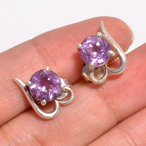 Pendientes de tuerca finos de Plata de Ley 925, aniversarios clásicos y fiestas, Idea de regalo, corte de amatista, amantes de las piedras preciosas, patrón de forma - Product Image 3