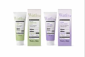 Mousse nettoyante hydratante au thé vert CICA, une mousse nettoyante hydratante pour le soin du visage - Product Image 3