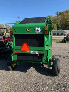 Presse à foin Johnn Deeere 450E 2023 d'occasion - Product Image 4