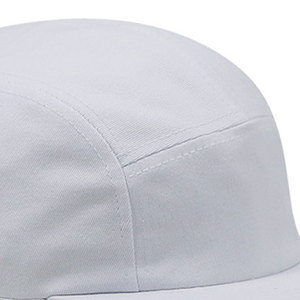 Gorra de Béisbol de Alta Calidad al por Mayor, Premium, Lisa, con Visera Plana y Parte Trasera Cerrada, Personalizable con Bordado, Hecha en Pakistán - Product Image 3