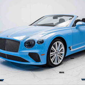 Vehículos Usados de Segunda Mano 2022 Bentley Continental GTC V8 - Product Image 1