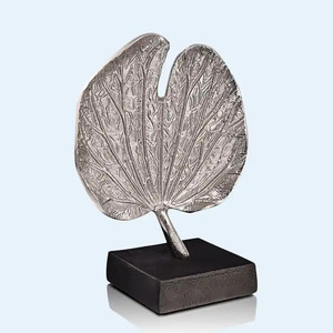 Escultura de hoja de metal chapada en plata con estilo con base negra para sala de estar, hogar y oficina, escultura de Decoración de mesa - Product Image 2