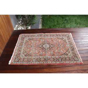 Tapis turc vintage, tapis de 3,3 x 4,7 pieds, tapis abstrait rouge et bleu - Product Image 3