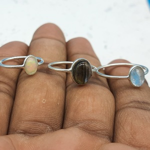 Minimalistic 925 Sterling Silver Labradrite Ring Dainty Bezel Setting Bohemian Jewellery <b>Gift</b> for Her - Product Image 3