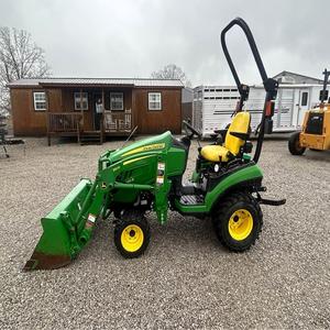 Solution de tracteur compact John Deere 1025R en gros pour les concessionnaires et les grands acheteurs recherchant des performances et une polyvalence fiables - Product Image 5