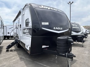 Remorque d'occasion Jayco E-a-g-l-e H-t 265FKDS 2026 prête à la vente – Idéale pour le camping et les voyages - Product Image 4