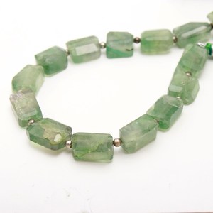 Cuentas con forma de pepitas facetadas de fluorita verde Natural de alta calidad para hacer joyas de diseñador de proveedor indio a la venta - Product Image 4