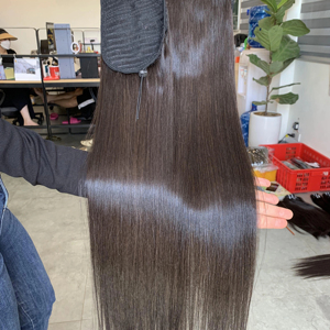 Extensiones de Cabello Humano 100% Remy Virgen para Tejer, Estilo Rizado Kinky, Trama Única, Origen Vietnamita - Product Image 1