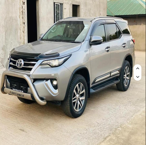 Tươi và sạch TOYOTA FORTUNER điều kiện tuyệt vời trong kho Giao hàng nhanh tay lái bên trái tay lái mua Chất lượng cao - Product Image 4