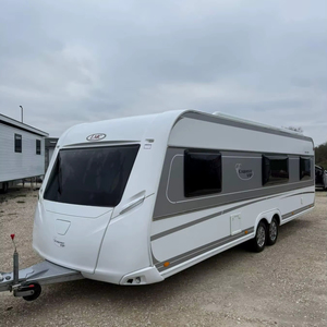 Caravane toutes saisons avec isolation de haute qualité et systèmes écoénergétiques pour les remorques de voyage - Product Image 1