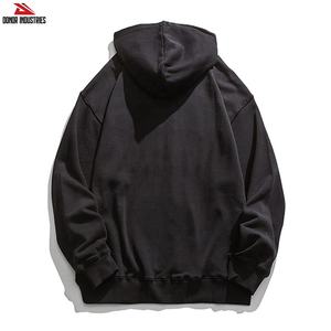 Sweat à capuche unisexe imprimé en 3D avec logo personnalisé Style classique Sweat-shirt pull noir Flanelle d'hiver Design imperméable - Product Image 5