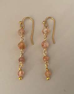 Pendientes colgantes de moda chapados en oro de 14 quilates de latón hechos a mano con piedras preciosas de piedra solar para mujer, fiesta de boda, Hldi Mehendi - Product Image 4