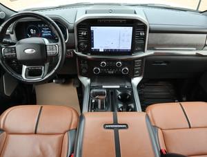 Ford F-150 XL 4WD SuperCrew 2023 con Caja de 5.5' - Product Image 5