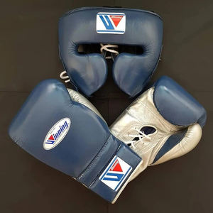 ชุดอุปกรณ์ฝึกซ้อมมวยแบบมืออาชีพ ยอดขายอันดับต้นๆ ของ OEM ประกอบด้วยนวมชกมวย ผ้าคลุมศีรษะ หนังแท้ สำหรับคิกบ็อกซิ่ง ศิลปะการต่อสู้ มวยไทย และ MMA - Product Image 3