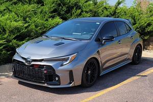 Auto Usado en Excelentes Condiciones, Bajo Kilometraje, Toyota GR <span class=keywords><strong>Corolla</strong></span> Circuit Edition <span class=keywords><strong>2023</strong></span>, Listo para Envío Mundial - Product Image 2