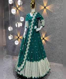 Fancy Georgette espejo trabajo lehenga choli con dupatta desgaste del partido precio al por mayor Ropa Étnica Surat fabricación apparelgarment - Product Image 6