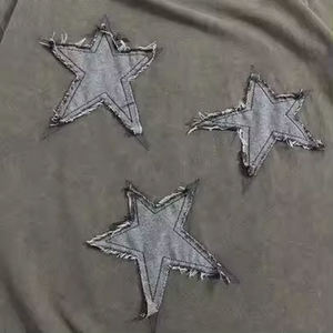 Patch Broderie Logo 100% Jersey de coton T-shirt de broderie en détresse pour hommes en 260gsm avec taille et design personnalisés - Product Image 3