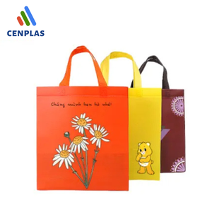 Bolsas verticales no tejidas de CENPLAS-Material Eco PP con superficie de prensa de calor Vietnam - Product Image 5