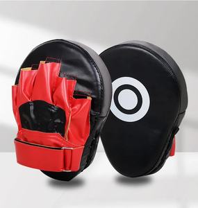 Coussinets de frappe en cuir de haute qualité, faits à la main, pour la boxe, le MMA et le Muay Thai, design professionnel, nouvelle arrivée, directement du Pakistan - Product Image 4