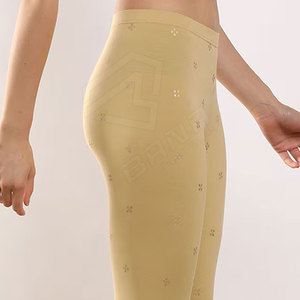 Legging de mujer de alta calidad Legging de mujer de diseño único Hecho en Leggings de mujer de la mejor calidad - Product Image 6