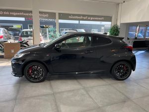 Toyota Yaris neuve/d'occasion, boîte de vitesses manuelle GR - Product Image 5