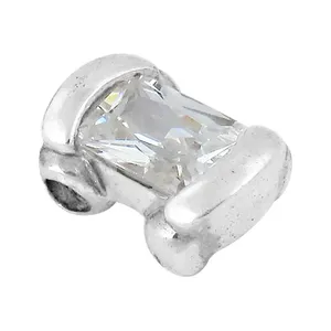 Pendentif en or rose rhodié avec zircon cubique, fait à la main, pour un usage quotidien des femmes - Product Image 2