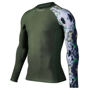 Vente en gros de maillots de compression personnalisés avec logo BJJ, manches courtes, camouflage vert, MMA, Jiu Jitsu, équipement d'entraînement en salle de sport - Product Image 1