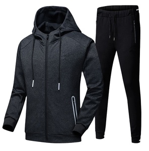 Ensemble sweats à capuche et jogger personnalisés ensembles multicolores pour hommes survêtement deux pièces en molleton de coton multicolore chez SAMMY WEARS - Product Image 6