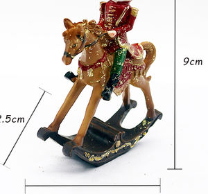 Figurine en polyrésine du Nouvel An <span class=keywords><strong>le</strong></span> <span class=keywords><strong>Casse</strong></span>-<span class=keywords><strong>Noisette</strong></span> sur Statuette <span class=keywords><strong>de</strong></span> cheval à bascule Ornement <span class=keywords><strong>de</strong></span> Noël - Product Image 4