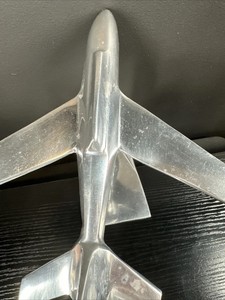 Estatua de chorro de avión de aluminio plateado, exhibición decorativa de escritorio de oficina, escultura de chorro, modelo de avión, figurita de Metal coleccionable - Product Image 3