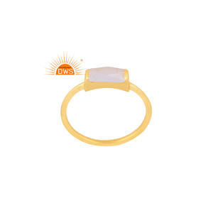 Mejor Venta de plata esterlina chapada en oro Natural Arco Iris Luna piedra apilable anillo Demi joyería fina para mujeres - Product Image 1