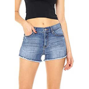 Shorts in denim sfrangiato alla moda da donna Celebrity Pink, taglia 18W, blu - Product Image 1