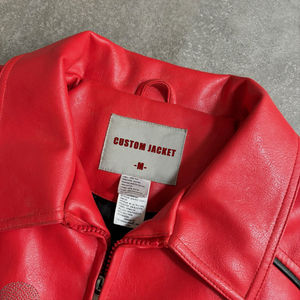 Chaqueta Varsity de Cuero Genuino Lisa Personalizada para Hombre, Chaqueta de Motociclista Fabricada al por Mayor - Product Image 4