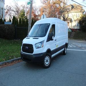 USADO, Volante a la Izquierda/Derecha, 2019, FORD TRANSIT CARGO 150 MEDIUM R00F LWB RWD con Puerta Corredera Lateral del Pasajero - Product Image 1