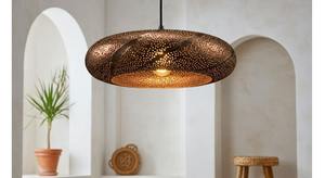 Lampe suspendue en cuivre au design classique pour les espaces intérieurs formels, alliant forme intemporelle et finition métallique riche - Product Image 4