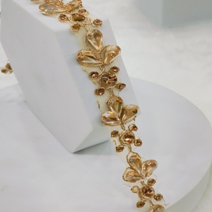 Handmade Golden Heart-Shaped Diamond Stone Lace Trim <b>for</b> Saree Border Bridal Lehenga <b>Wedding</b> Gowns & Dupatta Decoration - Product Image 5