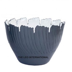 Bol en aluminium en forme de renne en laiton fini antique pour servir des collations Bol décoratif moderne pour la maison - Product Image 6