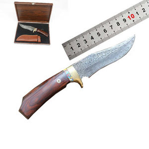 Couteau de poche de cuisine à lame fixe en acier Damas fait main du Pakistan avec manche en bois, personnalisable OEM - Product Image 3