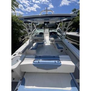 เรือ Robalo R317 ปี 2024 วัสดุลำเรือไฟเบอร์กลาสใหม่ เครื่องยนต์ยามาฮ่า ความยาว 8.1-12 เมตร ความจุน้ำมัน 260 ลิตร - Product Image 1