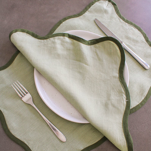 Napperons de table en gros 100% lin brodé avec bord festonné pour la maison, le restaurant et les mariages - Product Image 3