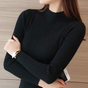 Automne couleur unie et style polonais grande taille pull à col rond décontracté pour femmes avec logo avant pour l'hiver 25-26 - Product Image 5