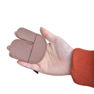Archery Hunting <b>Arrows</b> <b>Equipment</b> Arm Guard Finger Tab Protective Gear Set Shooting <b>and</b> Hunting <b>Accessories</b> - Product Image 3