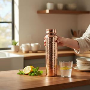 Botella de Cobre Forjada a Mano para Purificación de Agua al Aire Libre, Botellas de Agua Resistentes para Exteriores - Product Image 1