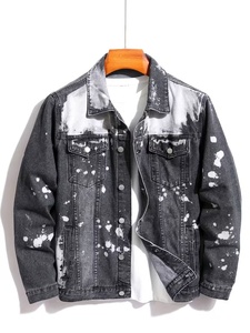 ผู้ผลิตเสื้อผ้า แจ็คเก็ตยีนส์ผู้ชาย ฟอกสีแบบ Bleach Stone Wash ตกแต่งด้วยลายปะติดเพ้นท์มือ สไตล์ลำลอง ติดกระดุม ทรงปกติ สำหรับฤดูใบไม้ร่วง - Product Image 1
