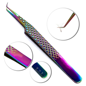 Pince à cils de manucure en gros Pince à cils à pointe pointue incurvée de taille et de conception personnalisée Pince à cils à poignée - Product Image 1