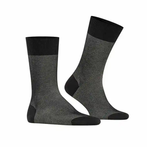 Chaussettes OEM ODM Personnalisées Prix d'usine Commandes en gros Fournisseur de chaussettes de performance respirantes confortables de haute qualité - Product Image 4